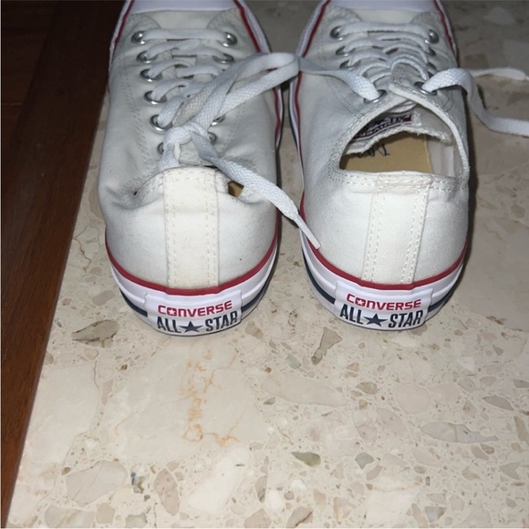 Worn once white chuck taylor all star converse low top sneakers size 6.5 - Picture 5 of 6